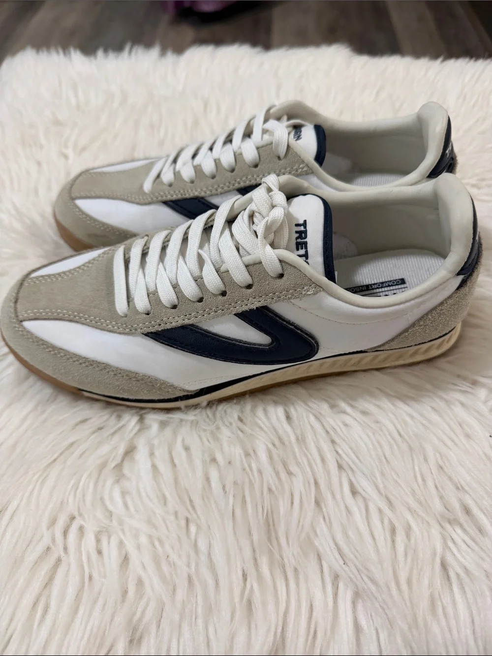 Tretorn Women’s Suede & Canvas Sneakers in Beige, White & Navy Size 6.5